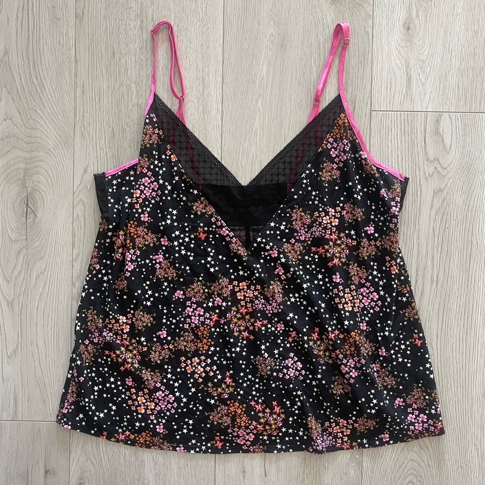 VS Lace Trim Floral Cami Tank